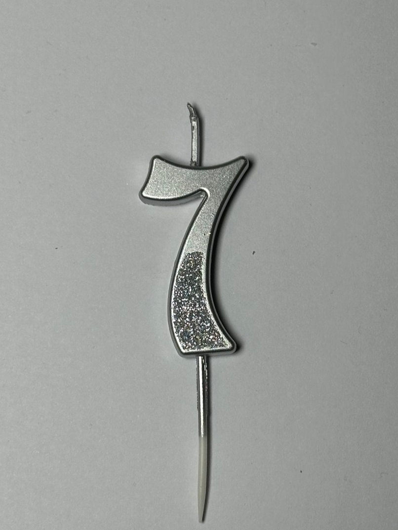 свічка цифра "7"