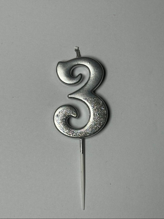 свічка цифра "3"