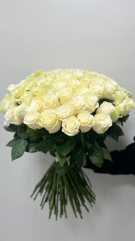 101 біла троянда 60см